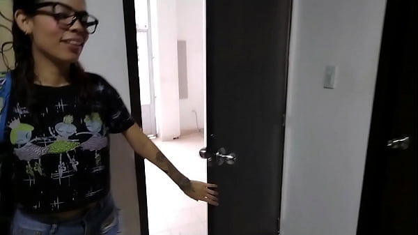 Que Rico Me Paga El Arriendo Mi Nueva Inquilina thumbnail