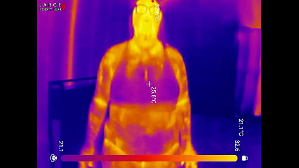 Sports bra try on boob bounce tests naked twerk tease thermal pov 4k landscape