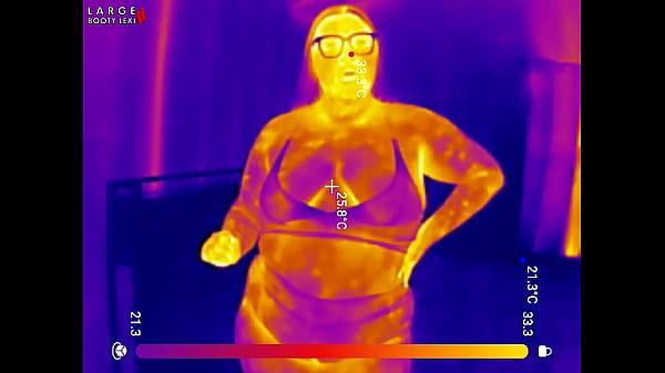 Sports bra try on boob bounce tests naked twerk tease thermal pov 4k landscape