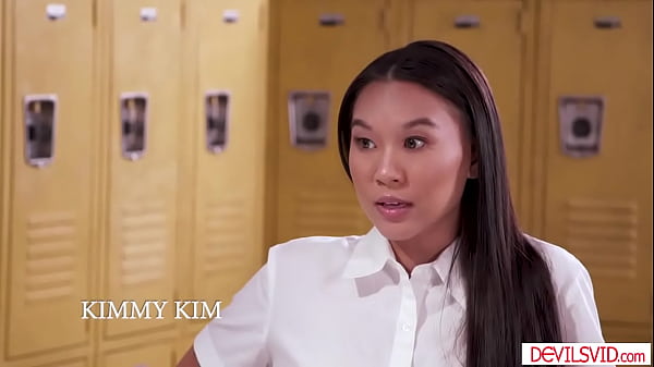 Brunette asian student seduces her teacher after class to get an guy gives in and spanks petite student blowjobs then gets fucked hard