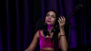 O BANCO ESTAVA FORA DO AR, MAS NÃ_O TINHA DINHEIRO NA CONTA - MARCELLA SCHULTZ (MOAI TV)