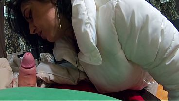 Yoga pants cameltoe & triple cumshots on puffy downjackets 