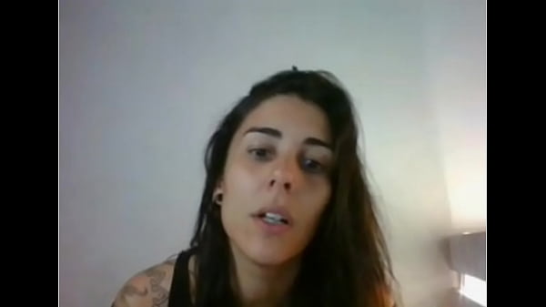 tuga girlshow her bofy and her tattoed pussy web