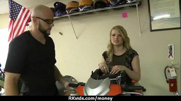 Slutty amateur babe_is paid_cash from some crazy public sex_17