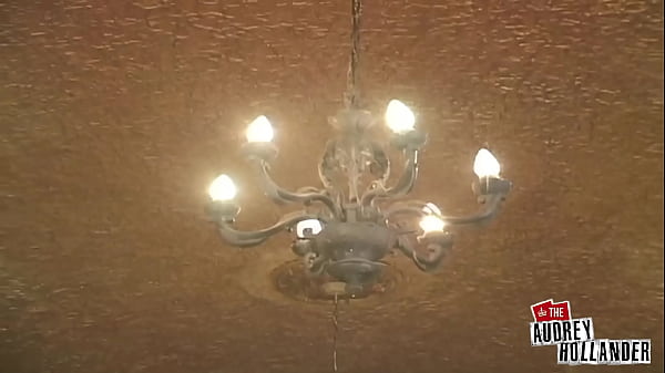 Nonton Audrey Hollander Takes Rick And Trevor While Licking Trina! thumbnail