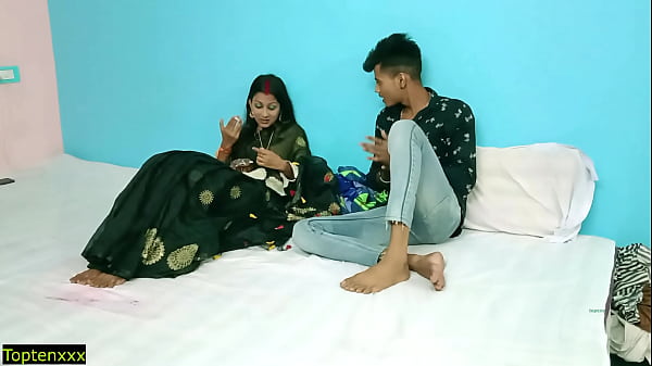 Play MP4 - 18 teen wife cheating sex going viral&excl; latest Hindi sex