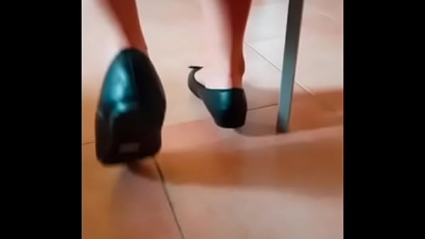 ASMR BLACK FLATS SHOEPLAY