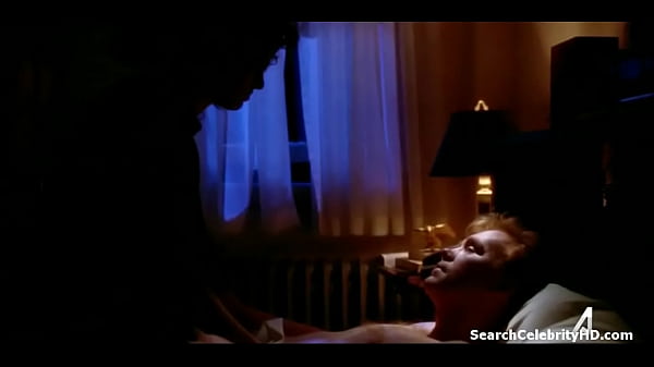 Amy Brenneman NYPD Blue_S01E02 1993