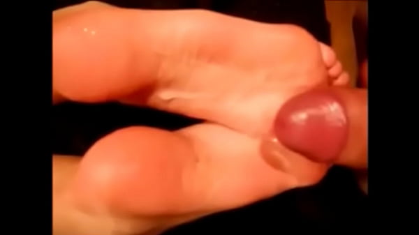 Gozando nas solas n 38 da minha linda gerente bb estilo 