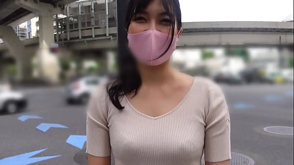 高身長176㎝で元caの美人人妻(26)。リストラされた旦那の代わりに金を稼ぐべく、ハメ撮りされて資金援助ゲット！ thumbnail