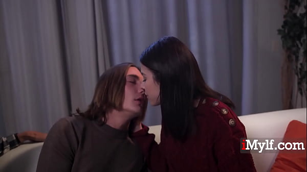 Stepmom's tips a lesson in bedroom tricks