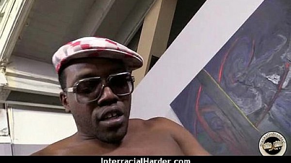 Nonton Girl Gets Punished By A Huge Black Cock 7 thumbnail