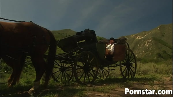 Play MP4 - Gorgeous Olivia Del Rio In A Corset Rides A Cock Outdoors