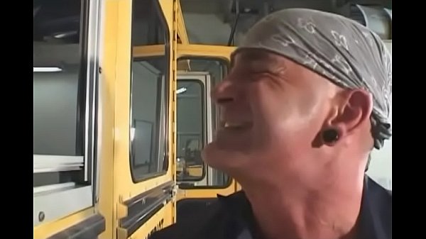 Cunning teacher getsteen vagina