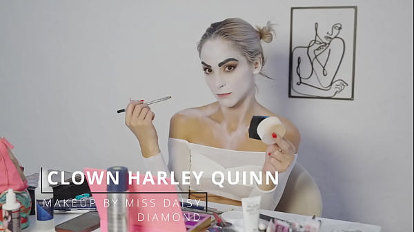 Harley quinn makeup tutorial by miss daisy diamond for halloween