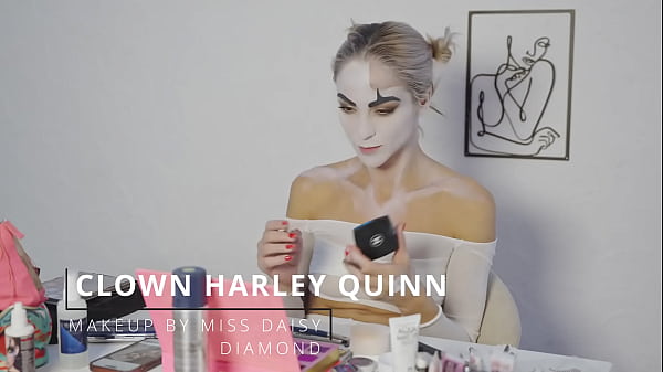 Harley quinn makeup tutorial by miss daisy diamond for halloween 