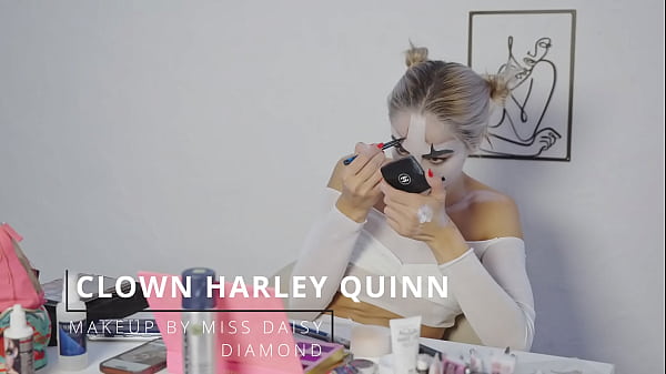 Harley quinn makeup tutorial by miss daisy diamond for halloween