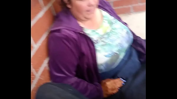 Cheating on boyfriend_first time with_black man