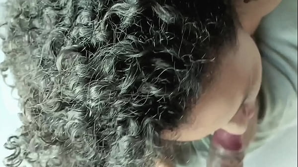 Play MP4 - Entre o C&eacute;u e a Cama&excl; Cala boca e Fode minha buceta caralho &lbrack;V&iacute;deo completo no SHEER e X-RED&rsqb;