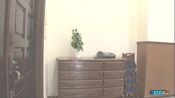 Play MP4 - Mature Asian lady gets a creampie and rides a hard dick and his face