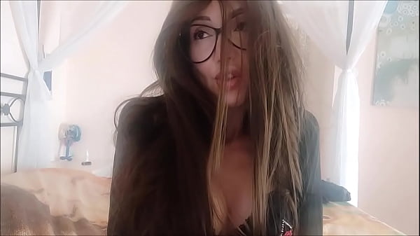 Don't splash on your stepmom's face 