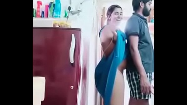 Swathi naidu romance with_boyfriend while_cooking