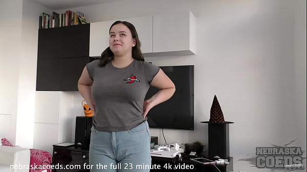 Play MP4 - big boobed teen casting couch sex toy and gaping