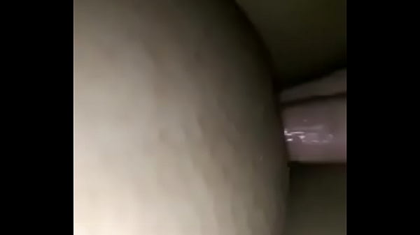 Morra se mete los dedos 