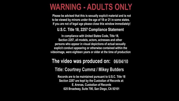 Nonton Fucking Dad's Hot Tattooed Girlfriend By The Pool thumbnail