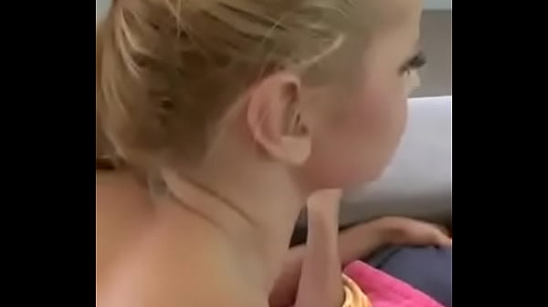 Dando o cuzinho  bem Gostoso