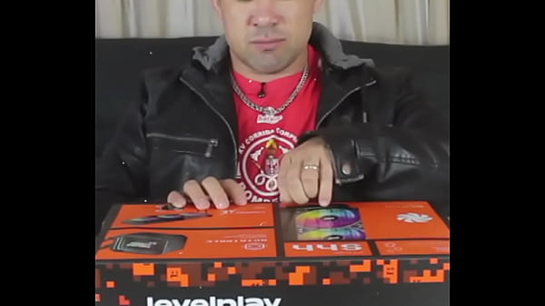 Putinha geme no meio da floresta levando rola sem parar em largados e gozados 