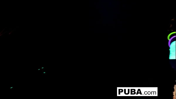 Hot babes have some lesbian fun 