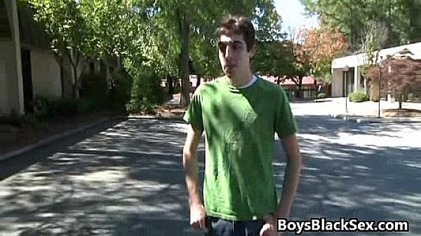 Muscular Black Dude Fuck White Gay Boy Hard - Blacks On Boys 08 