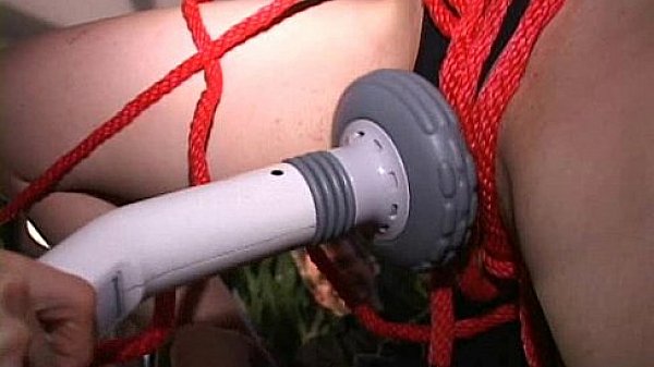 Tiny tit blindfolded milf made naked roped in front of crowd f to cum