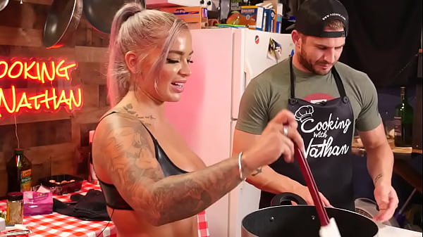 Play MP4 - Best Things About Being A Cornstar