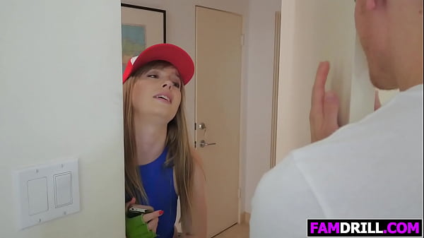 Petite_Dolly Leigh Plays With her Stepbro