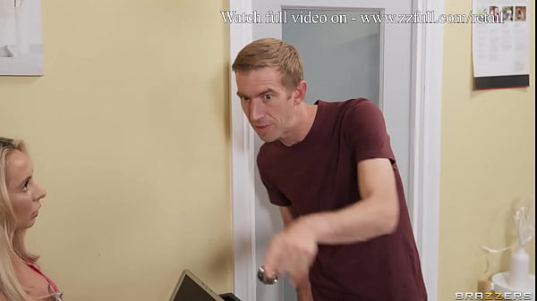 Play MP4 - Sneaky Shoe Seduction - Yiming Curiosity &sol; Brazzers  &sol; stream full from www&period;zzfull&period;com&sol;retail