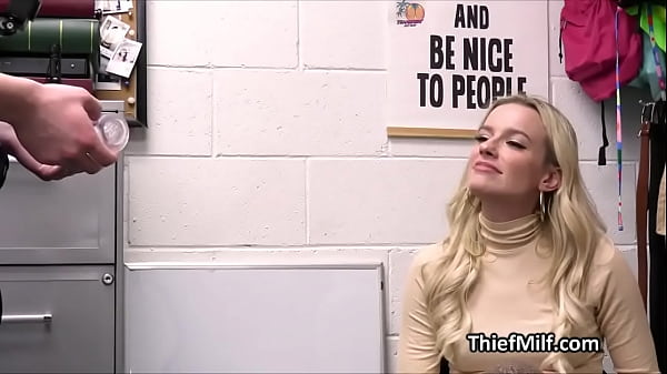 Blonde Cougar Gets Down In Order To Leave Without Charges thumbnail