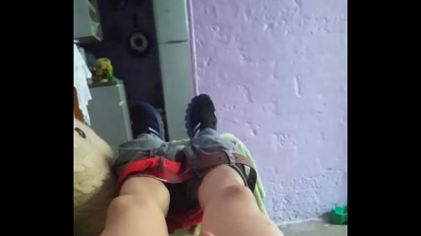 Play MP4 - Chacalito flaquito se hace una rica pu&ntilde;eta y avienta rica leche