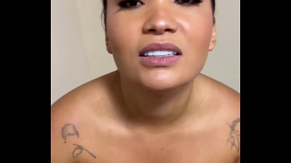 Gostosa Japonesa Lava Carro E Fode No Pelo Cliente thumbnail