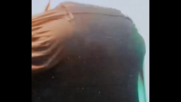 Nonton Avoue Tu Aimerais Que Je Le Fasse Rebondir Sur Toi thumbnail