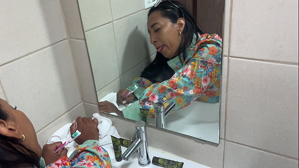 FreeUse Stepmom Stepson tired of masturbating turns to_submissive stepmom Leyne Rodriguez