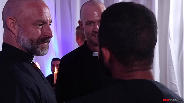 Cute Young Guy Sucking And Getting Sucked In Church thumbnail