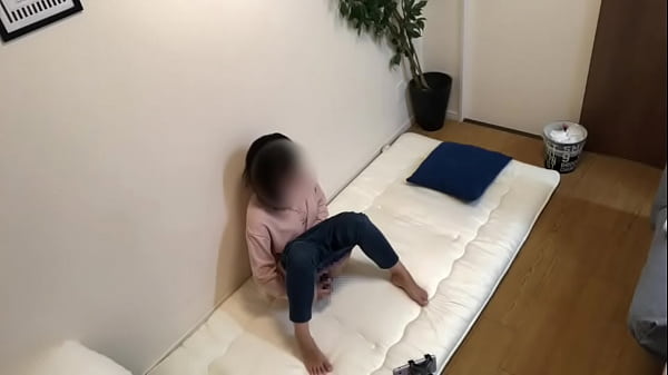 Play MP4 - ライブチャットでオナニーの見せ合いする女子&bigcirc;生。女子&bigcirc;生のオナニーが丸見えでヌける&hellip;。