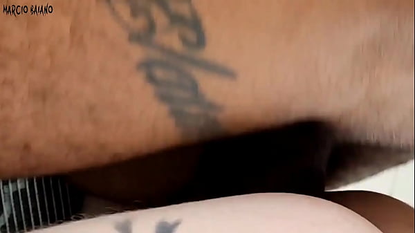 LINDAS NOVINHAS DERAM GOSTOSO A BUCETA PARA HOMEM DEPOIS DE PEDALAREM SENTANDO A PICA GOSANDO MUITO NELAS 