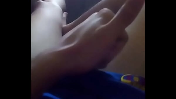 Nằm v&otilde_ng sục cu