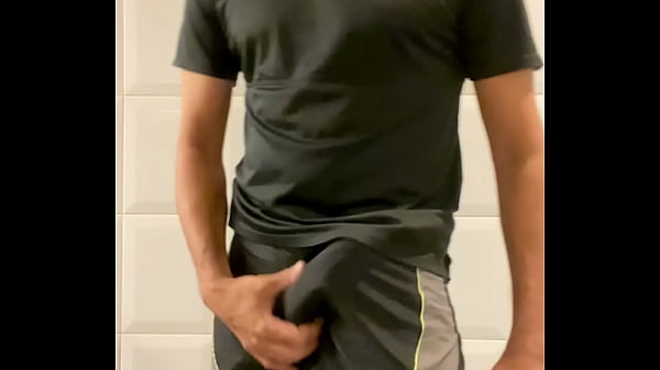 Shorts e tes&atilde;o 