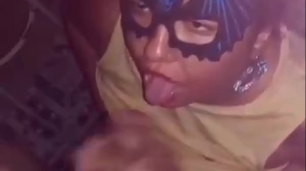 Gordinha gostosa Tomando leitinho_antes de