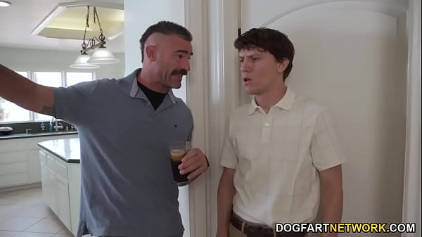 Petite Ebony Chanel Skye Does Anal Sex With Big White Dicks 