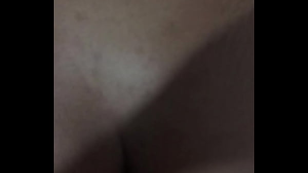 Comendo a rabuda de quatro 